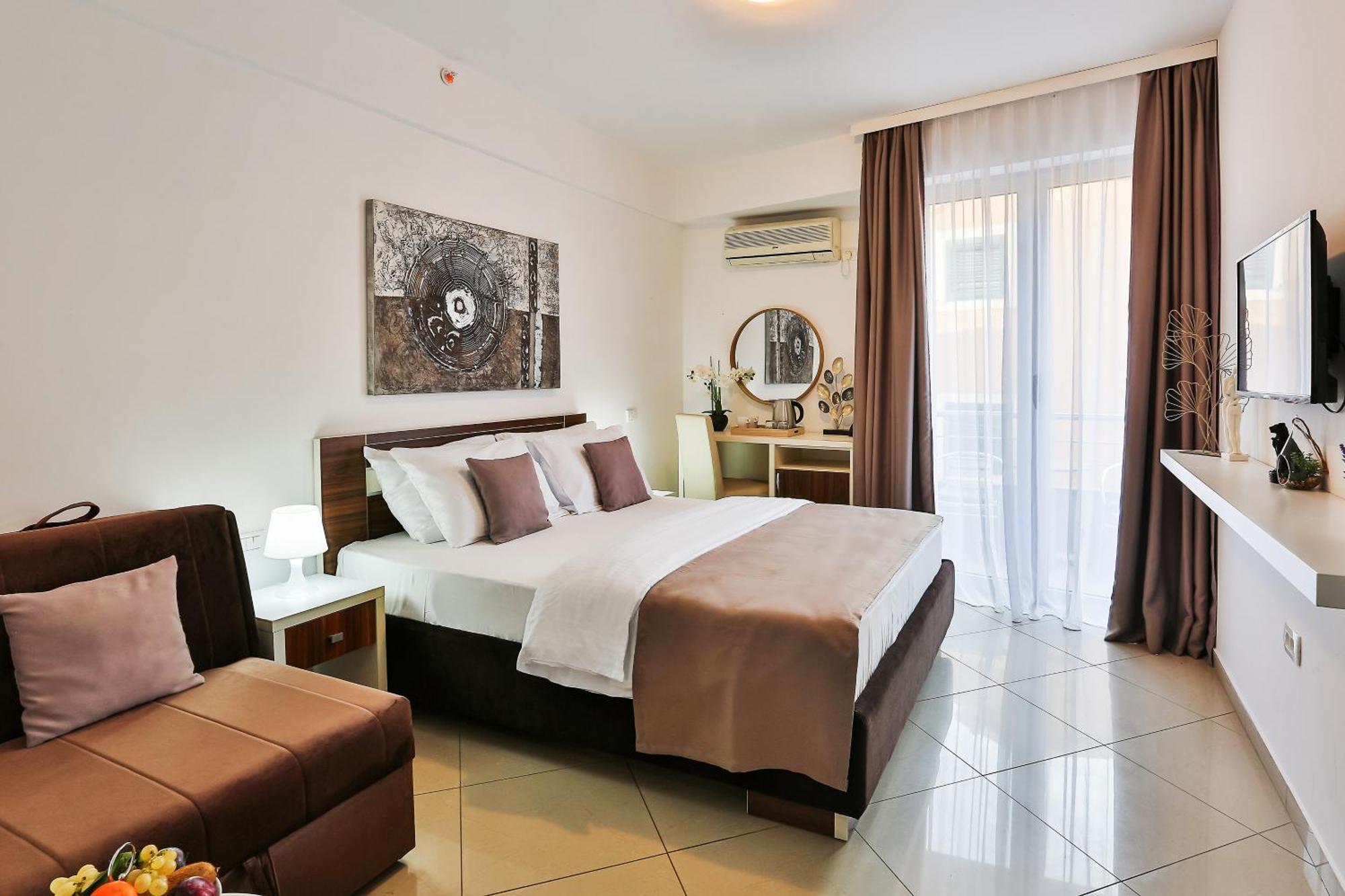 Hotel La Mer Budva Exterior photo